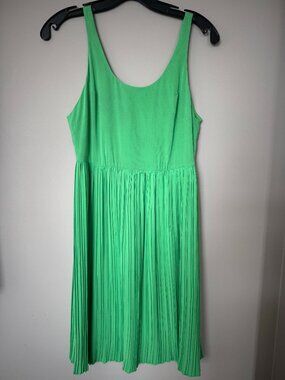 Alice + Olivia Kelly Green Pleated Caged Back Silk Blend Midi Dress - Size XS